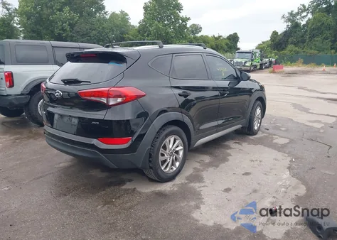 2017 Hyundai Tucson Se из США, поврежденный, VIN KM8J3CA41HU386541